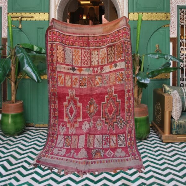 Moroccan vintage rug, Handmade Rug 270cm x 160cm